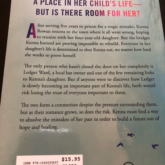 Reminders if Him. Colleen Hoover. - Picture 3 of 4